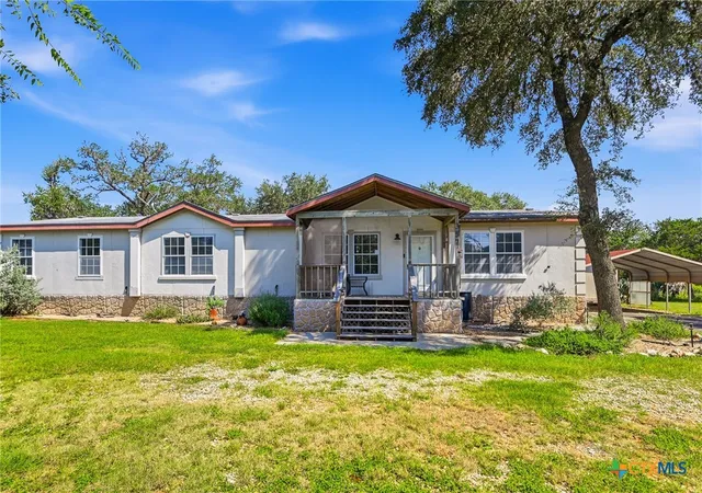 Manufactured home for sale at 357 Dallas St, Bandera, TX 78003 | MLS# 622906