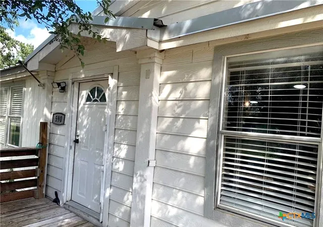 Photo 3 of Manufactured home for sale at 590 Lee St, Victoria, TX 77905 | MLS# 622893 | Listing updated on 2026-09-12