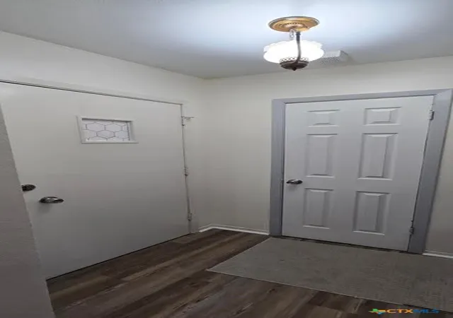 Photo 3 of Single family home for sale at 1611 N 10th Street, Killeen, TX 76541 | MLS# 622913 | Listing updated on 2026-08-18