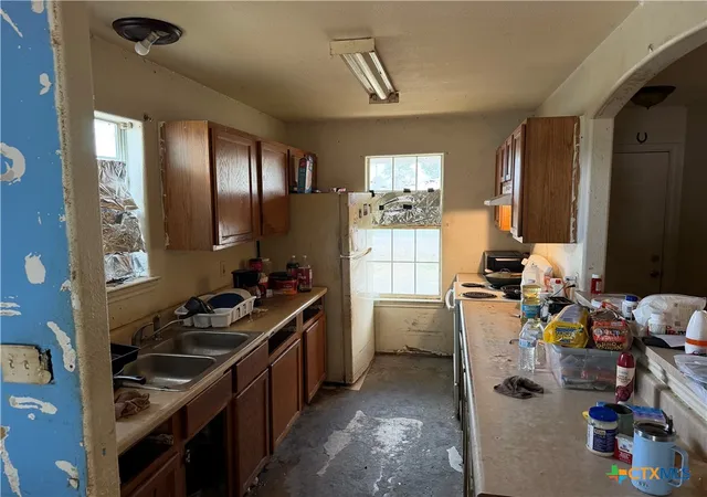 Photo 3 of Single family home for sale at 602 W Dallas Ave, Seadrift, TX 77983 | MLS# 622697 | Listing updated on 2026-08-18