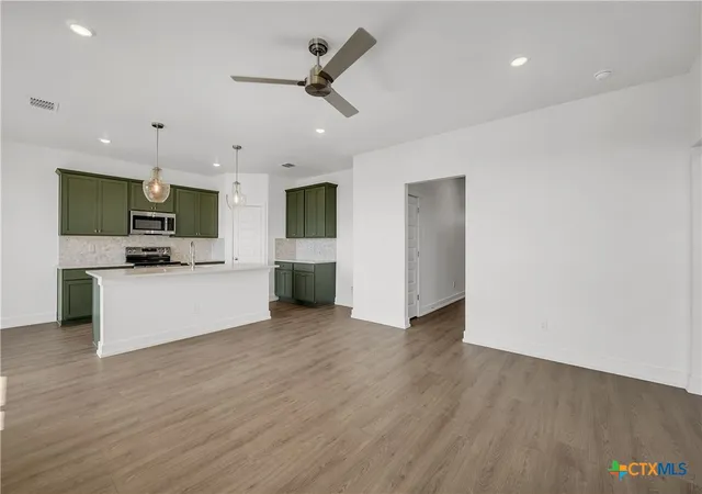 Photo 2 of Single family home for sale at 119 Grand Cyn Dr, Copperas Cove, TX 76522 | MLS# 622897 | Listing updated on 2026-09-01