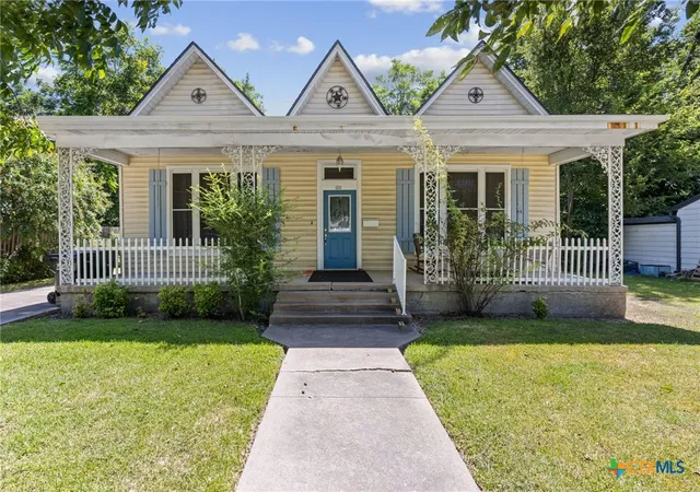 Photo 1 of Single family home for sale at 1011 N 15th Street, Temple, TX 76501 | MLS# 622919 | Listing updated on 2026-09-16