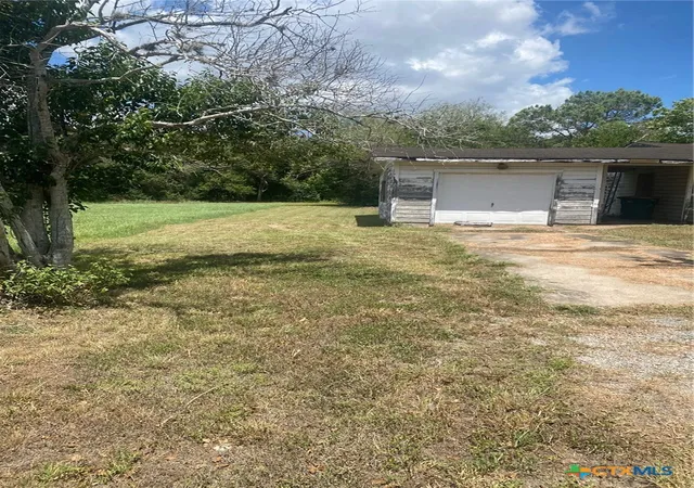 Photo 2 of Single family home for sale at 1708 Pleasant Green Dr, Victoria, TX 77905 | MLS# 622930 | Listing updated on 2026-08-18
