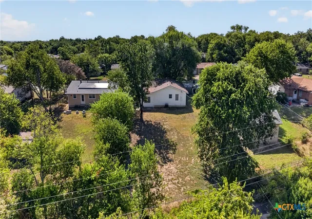 Photo 35 of Single family home for sale at 1007 San Antonio St, Killeen, TX 76541 | MLS# 622742 | Listing updated on 2026-08-18