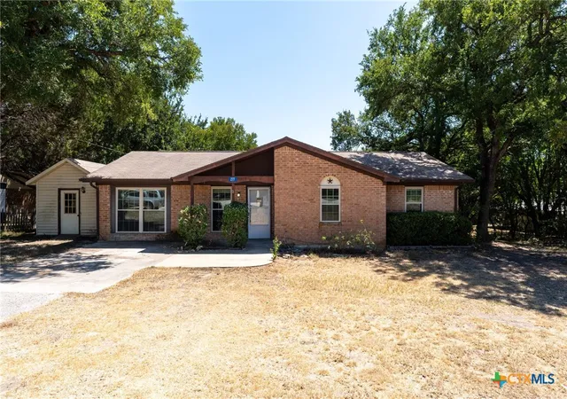 Photo 2 of Single family home for sale at 277 Pedernales Ln, Kempner, TX 76539 | MLS# 622709 | Listing updated on 2026-08-25