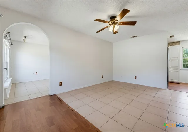 Photo 3 of Single family home for sale at 277 Pedernales Ln, Kempner, TX 76539 | MLS# 622709 | Listing updated on 2026-09-17