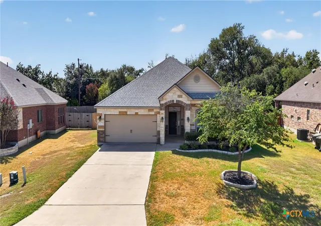 Photo 2 of Single family home for sale at 274 Chering Dr, Belton, TX 76513 | MLS# 622822 | Listing updated on 2026-09-03