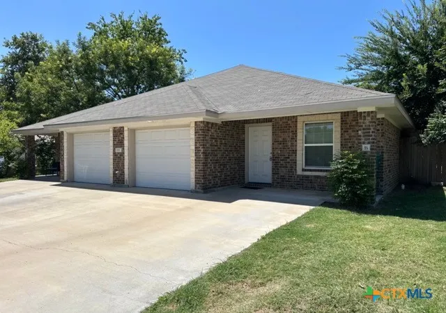 Photo 1 of Multi family home for sale at 206 W Beeline Ln, Harker Heights, TX 76548 | MLS# 622986 | Listing updated on 2026-08-24