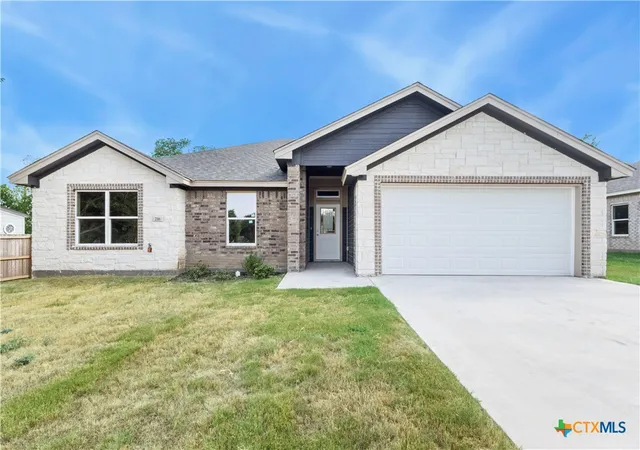 Photo 2 of Single family home for sale at 216 W Ruby Rd, Harker Heights, TX 76548 | MLS# 622936 | Listing updated on 2026-08-20