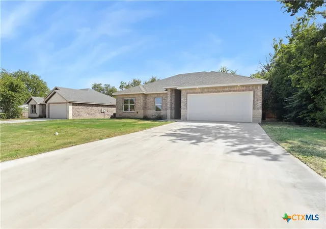 Photo 3 of Single family home for sale at 218 W Ruby Rd, Harker Heights, TX 76548 | MLS# 622651 | Listing updated on 2026-08-20