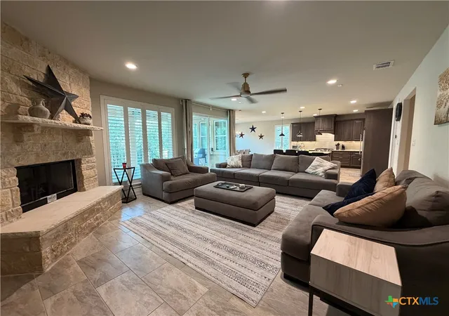 Photo 2 of Single family home for sale at 3891 Potters Crk Rd, Canyon Lake, TX 78133 | MLS# 623055 | Listing updated on 2026-08-19