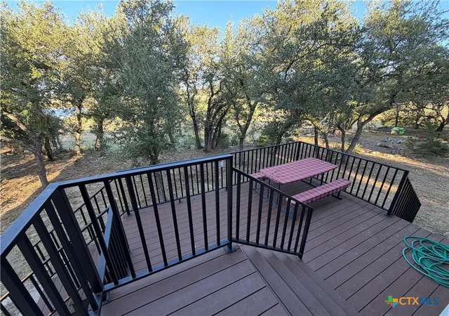 Photo 4 of Single family home for sale at 3891 Potters Crk Rd, Canyon Lake, TX 78133 | MLS# 623055 | Listing updated on 2026-08-19
