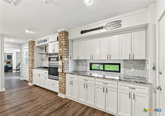 Photo 4 of Single family home for sale at 413 Salisbury Ln, Victoria, TX 77904 | MLS# 623065 | Listing updated on 2026-10-04