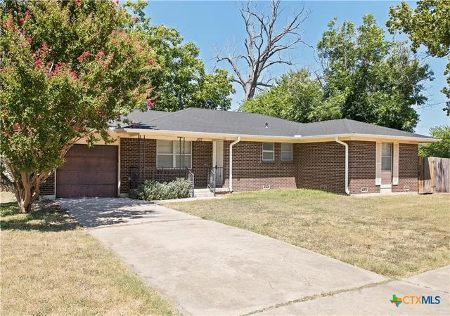 Photo 1 of Single family home for sale at 1107 E Robertson Ave, Copperas Cove, TX 76522 | MLS# 623102 | Listing updated on 2026-09-22