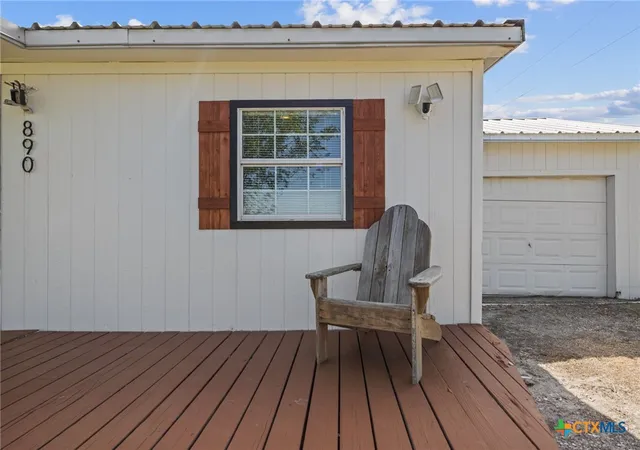 Photo 3 of Single family home for sale at 890 N Quailrun Ave, Port Lavaca, TX 77979 | MLS# 623088 | Listing updated on 2026-09-14