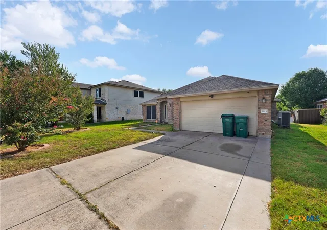 Photo 1 of Single family home for sale at 2215 Memory Ln, Harker Heights, TX 76548 | MLS# 622912 | Listing updated on 2026-09-16