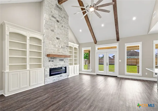 Photo 3 of Single family home for sale at 307 Silver Lake, Victoria, TX 77904 | MLS# 623132 | Listing updated on 2026-08-25