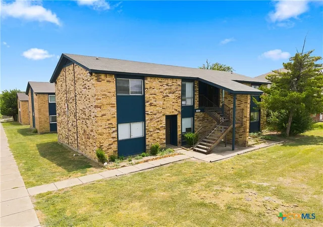 Photo 2 of Multi family home for sale at 2421 Valley Forge Ave, Temple, TX 76504 | MLS# 622501 | Listing updated on 2026-09-22