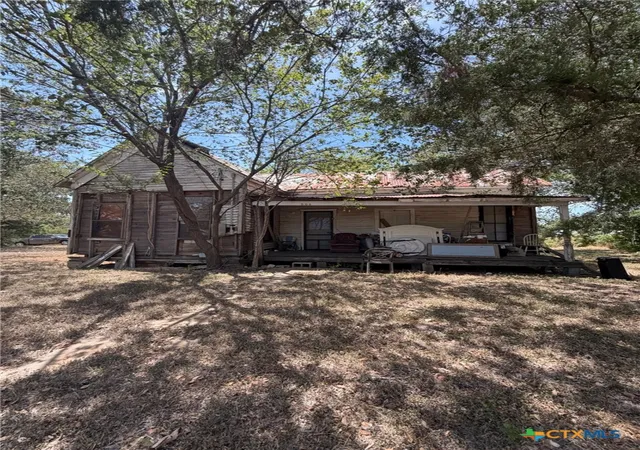 Photo 3 of Sale Pending at 506 S Ave C, Elgin, TX 78621 | MLS# 622817 | Listing updated on 2026-09-08