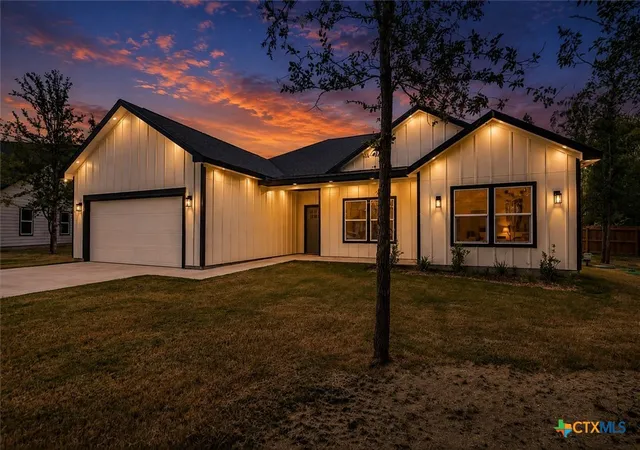 Photo 1 of Single family home for sale at 108 Keahi Ct, Bastrop, TX 78602 | MLS# 622519 | Listing updated on 2026-08-22