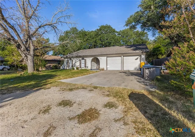 Photo 2 of Single family home for sale at 605 N Main St, Nolanville, TX 76559 | MLS# 623146 | Listing updated on 2026-09-08