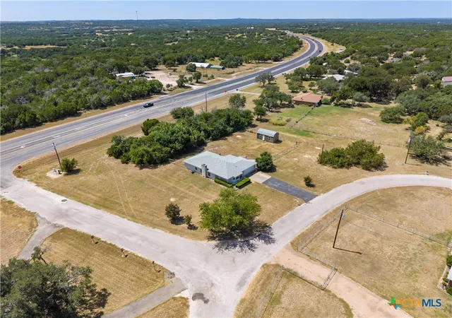 Single family home for sale at 225 Cr 3080, Lampasas, TX 76550 | MLS# 623225