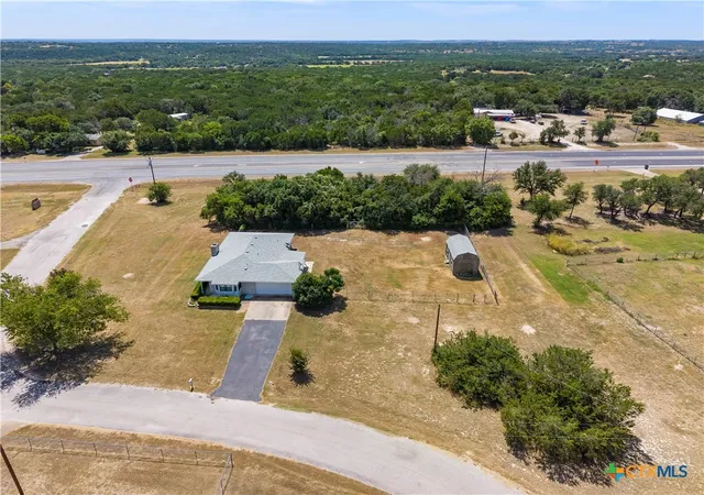 Photo 2 of Single family home for sale at 225 Cr 3080, Lampasas, TX 76550 | MLS# 623225 | Listing updated on 2026-09-14