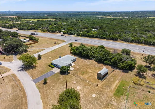 Photo 3 of Single family home for sale at 225 Cr 3080, Lampasas, TX 76550 | MLS# 623225 | Listing updated on 2026-09-14
