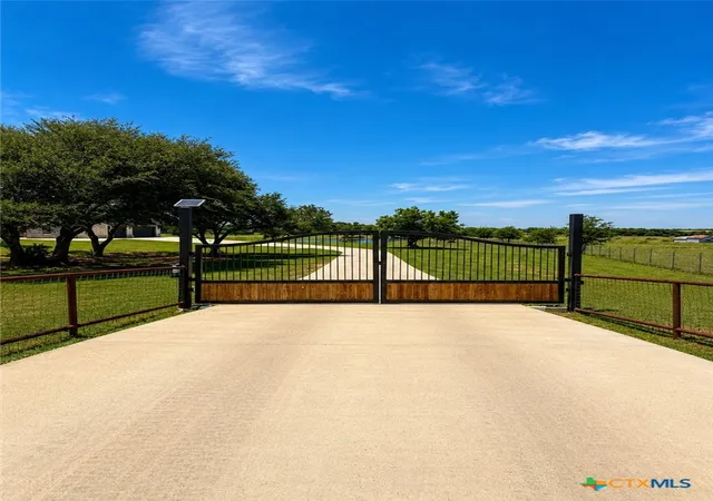 Photo 3 of Single family home for sale at 3260 Fm 2086, Temple, TX 76501 | MLS# 623177 | Listing updated on 2026-09-09