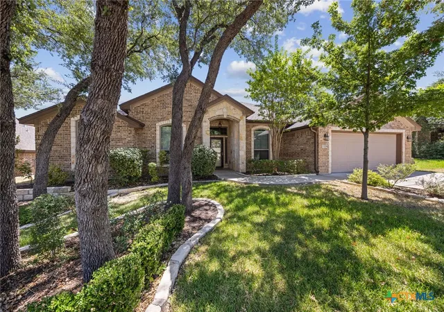 Photo 2 of Single family home for sale at 3218 Twin Ridge Dr, Belton, TX 76513 | MLS# 623212 | Listing updated on 2026-08-20
