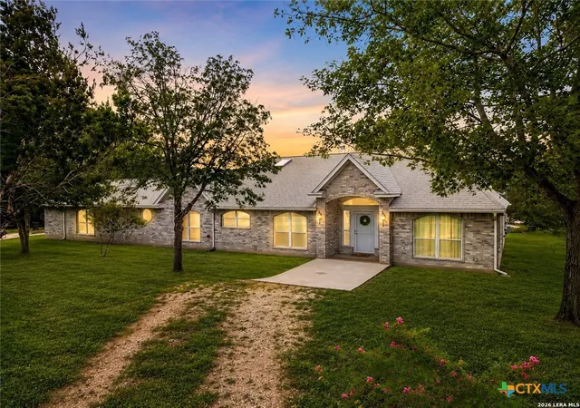 Photo 2 of Single family home for sale at 123 Elk Ridge, Canyon Lake, TX 78133 | MLS# 621987 | Listing updated on 2026-09-18