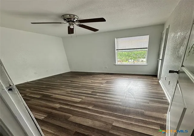 Photo 9 of Multi family home for sale at 1406 Dugger Cir, Killeen, TX 76543 | MLS# 623257 | Listing updated on 2026-08-22