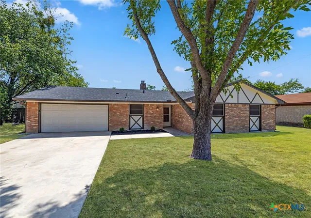Photo 2 of Single family home for sale at 1810 Bundrant Dr, Killeen, TX 76543 | MLS# 623273 | Listing updated on 2026-08-25