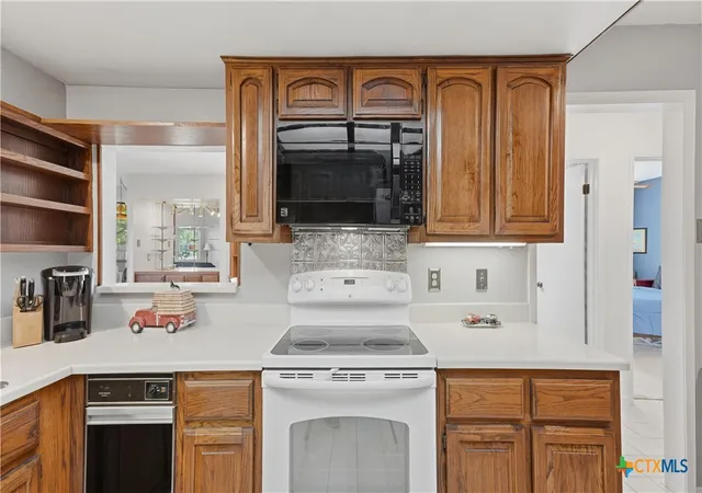Photo 3 of Single family home for sale at 16647 Fm 725, Seguin, TX 78155 | MLS# 622783 | Listing updated on 2026-09-23