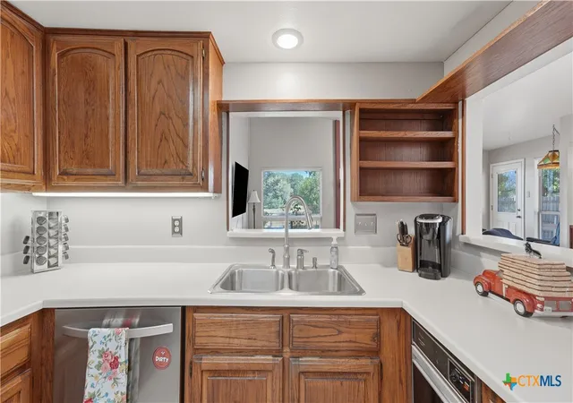 Photo 4 of Single family home for sale at 16647 Fm 725, Seguin, TX 78155 | MLS# 622783 | Listing updated on 2026-09-23