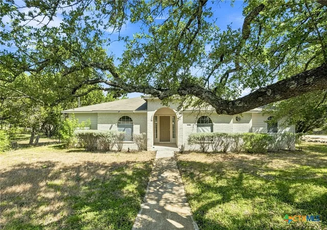 Photo 1 of Sale Pending at 21500 Sierra Trl, Lago Vista, TX 78645 | MLS# 623305 | Listing updated on 2026-09-08
