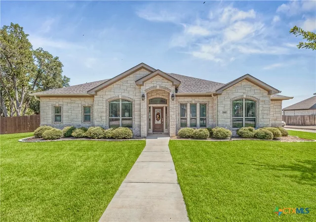 Photo 1 of Single family home for sale at 5501 Caldelana Dr, Belton, TX 76513 | MLS# 623296 | Listing updated on 2026-08-22
