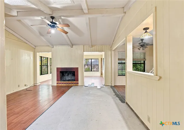 Photo 4 of Single family home for sale at 405 Cottonwood Dr, Harker Heights, TX 76548 | MLS# 623277 | Listing updated on 2026-09-27