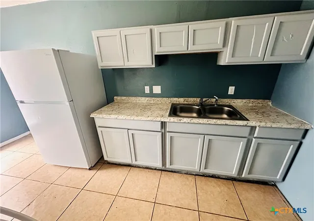 Photo 4 of House for sale at 407 W Avenue E, Killeen, TX 76541 | MLS# 623315 | Listing updated on 2026-08-21