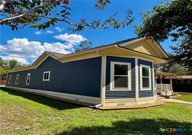 Photo 2 of Single family home for sale at 1430 N Hamilton St, Gonzales, TX 78629 | MLS# 622852 | Listing updated on 2026-09-06