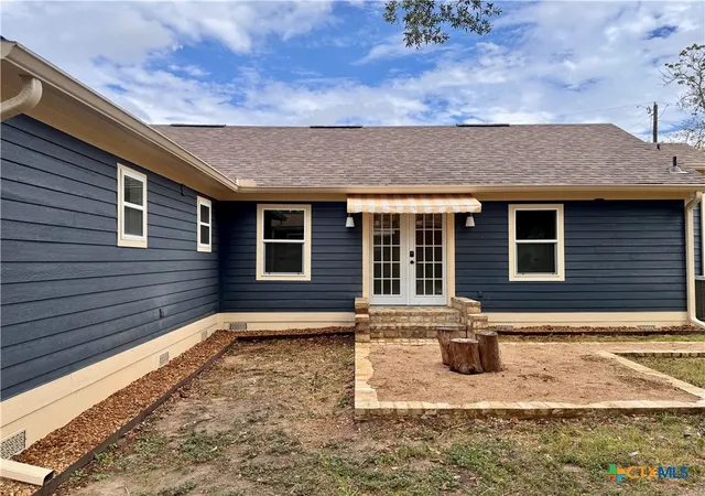 Photo 3 of Single family home for sale at 1430 N Hamilton St, Gonzales, TX 78629 | MLS# 622852 | Listing updated on 2026-09-06