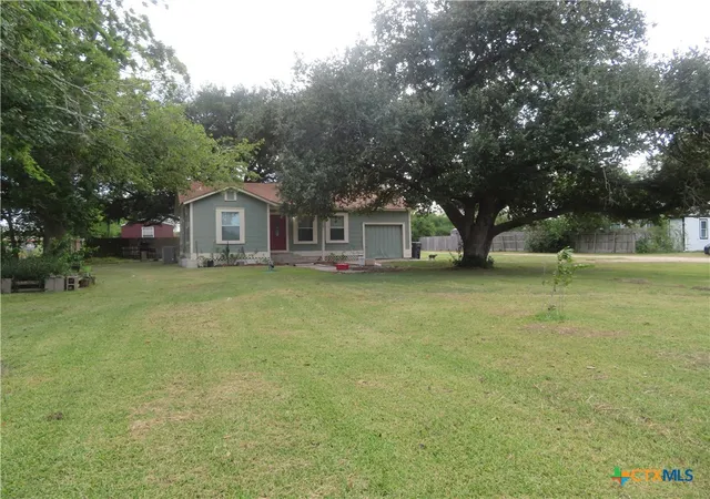 Photo 3 of Single family home for sale at 301 & 301A Colorado, Edna, TX 77957 | MLS# 623294 | Listing updated on 2026-08-22