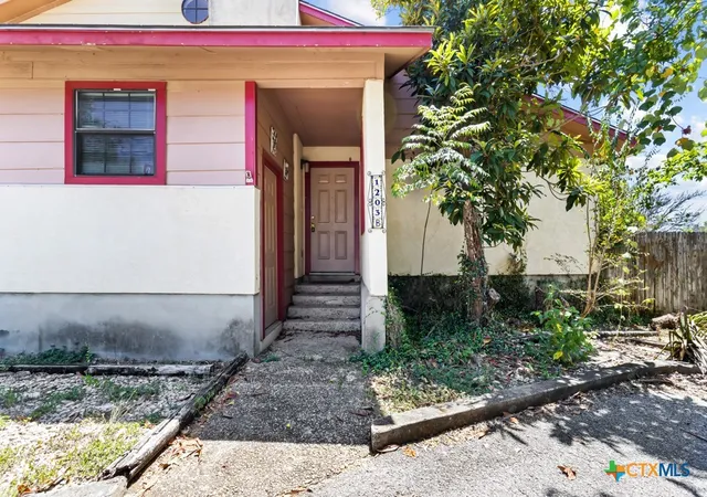 Photo 3 of Townhouse for sale at 1203 Hazelton St #B, San Marcos, TX 78666 | MLS# 623362 | Listing updated on 2026-09-19
