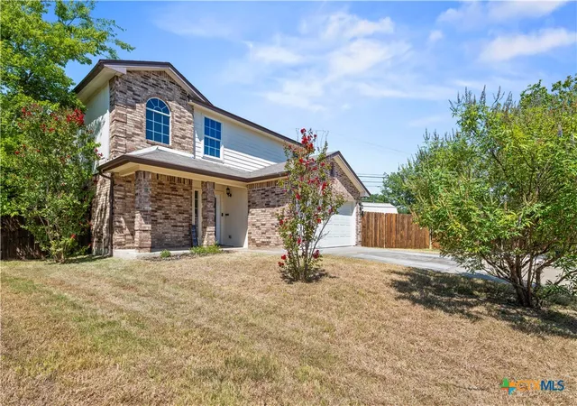 Photo 3 of Sale Pending at 610 Mesquite Cir, Copperas Cove, TX 76522 | MLS# 623309 | Listing updated on 2026-09-10