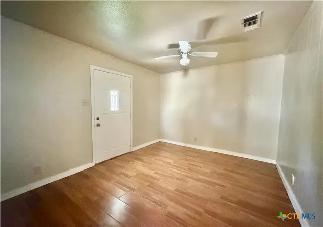 Photo 2 of Single family home for sale at 914 Kleine St, Gonzales, TX 78629 | MLS# 623068 | Listing updated on 2026-08-22
