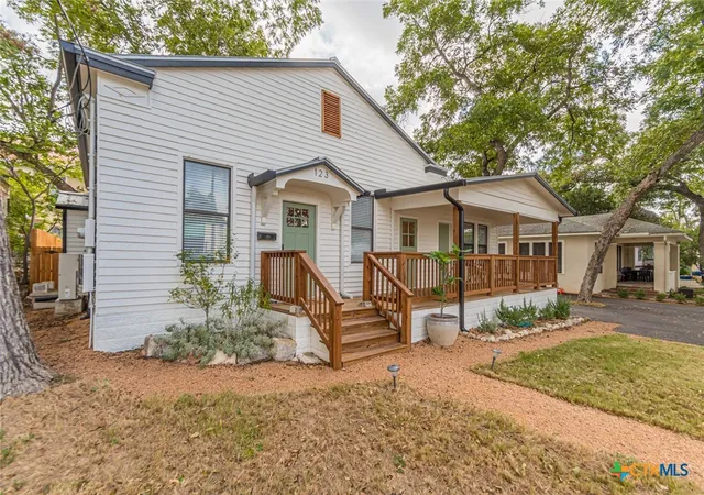Photo 2 of Multi family home for sale at 123 S Academy Ave, New Braunfels, TX 78130 | MLS# 623387 | Listing updated on 2026-09-03