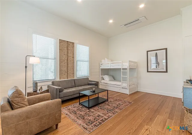 Photo 4 of House for sale at 123 S Academy Ave, New Braunfels, TX 78130 | MLS# 623387 | Listing updated on 2026-09-03