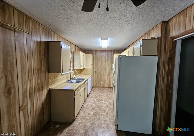 Photo 4 of Single family home for sale at 1901 Dennis St, Copperas Cove, TX 76522 | MLS# 623368 | Listing updated on 2026-09-25