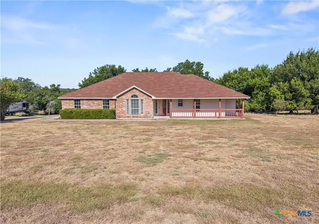 Photo 2 of Single family home for sale at 825 County Road 3350, Kempner, TX 76539 | MLS# 623425 | Listing updated on 2026-09-14