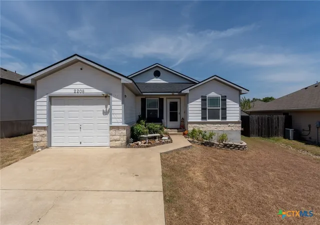 Photo 2 of Single family home for sale at 2208 Stoneham, Temple, TX 76504 | MLS# 623445 | Listing updated on 2026-10-07
